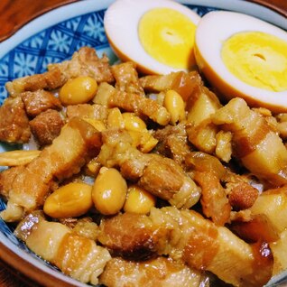カレー魯肉飯(ルーローハン)